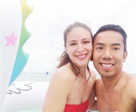 Boy Tapang, buong tapang na ipinakilala ang mestizang jowa.